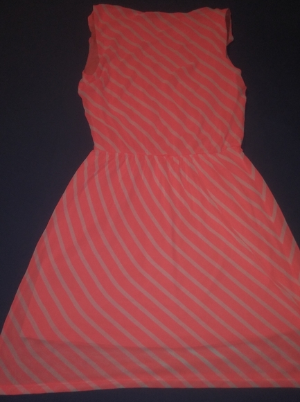 🧡 EXPRESS SUMMER DRESS 🧡 - Picture 2 of 3